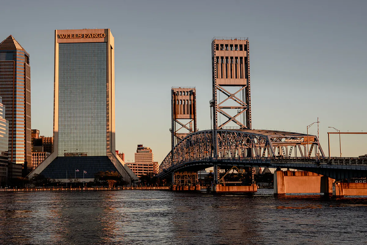 Downtown Jacksonville skyline and St. Johns River