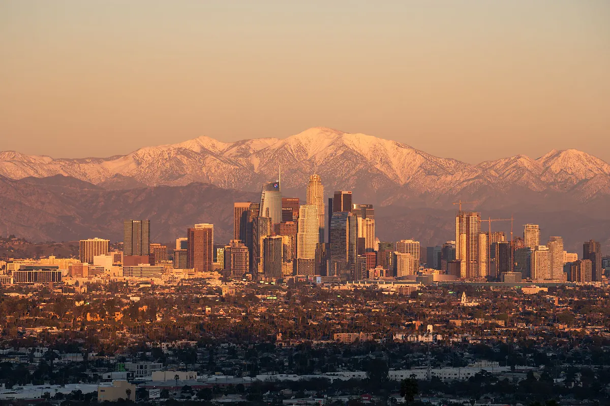 Downtown Los Angeles skyline with the San Gabriel Mountains